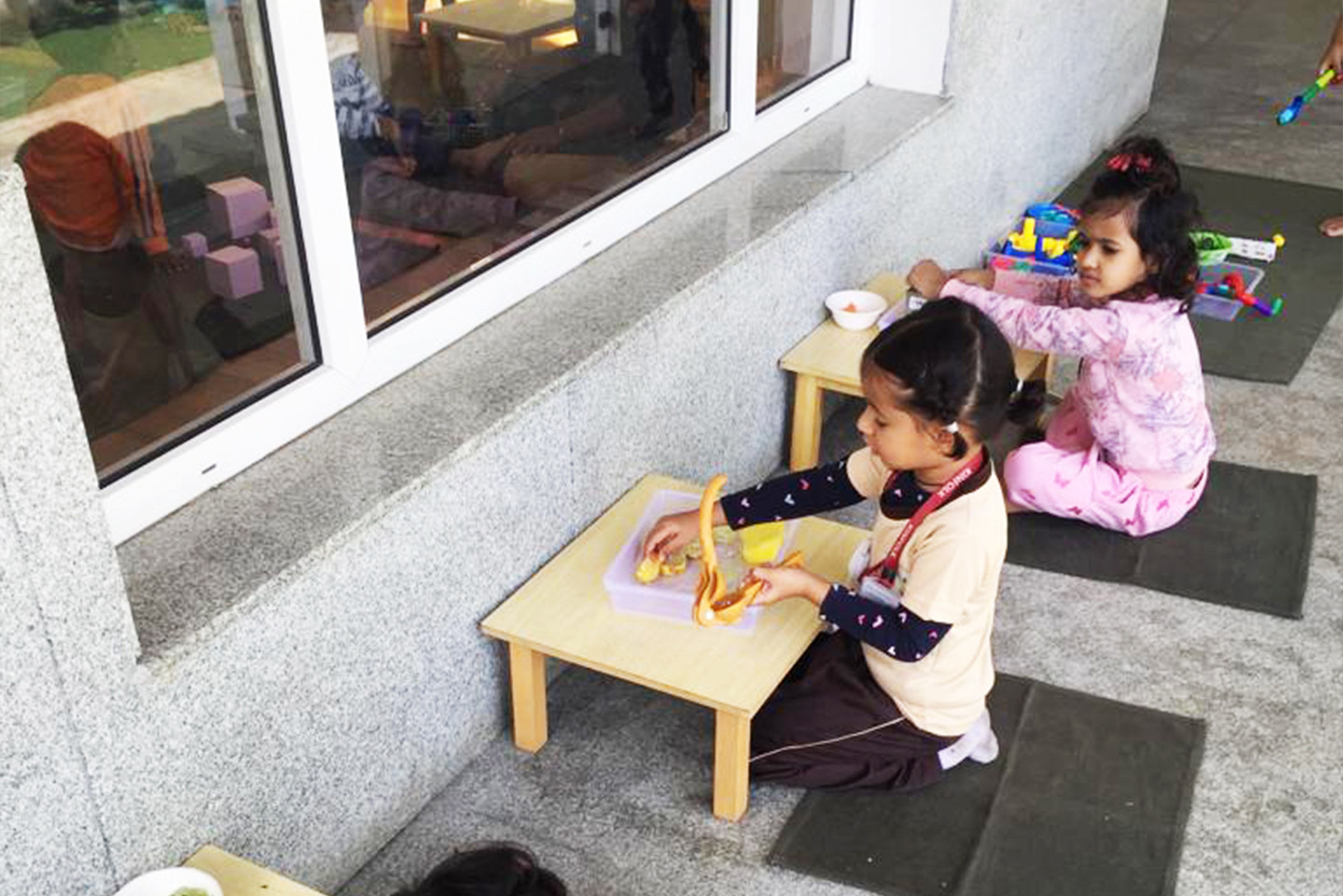 childrens playing games childrens playing games